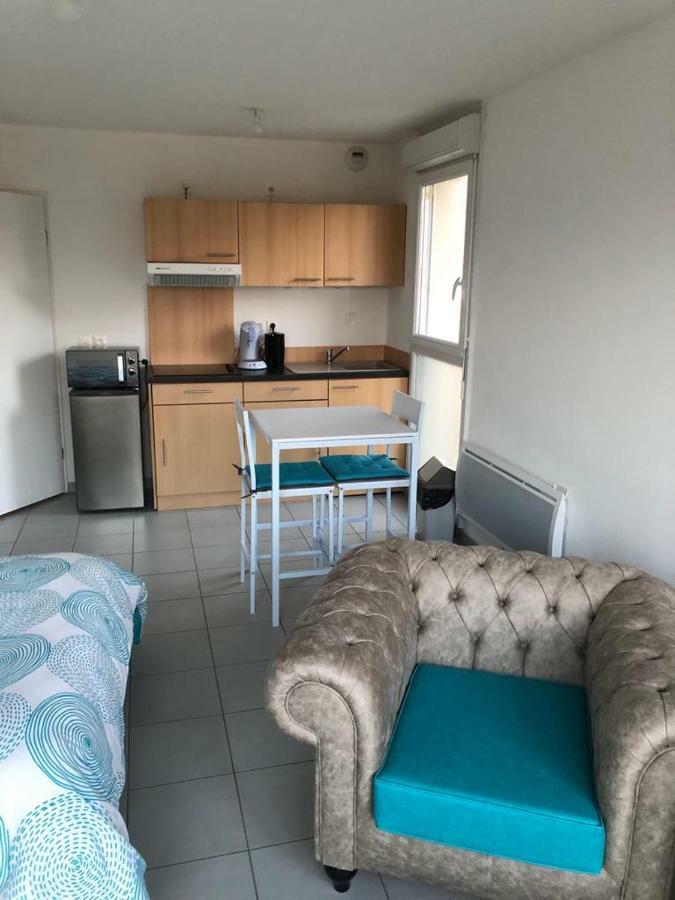Studio Meuble Confortable باكارا المظهر الخارجي الصورة