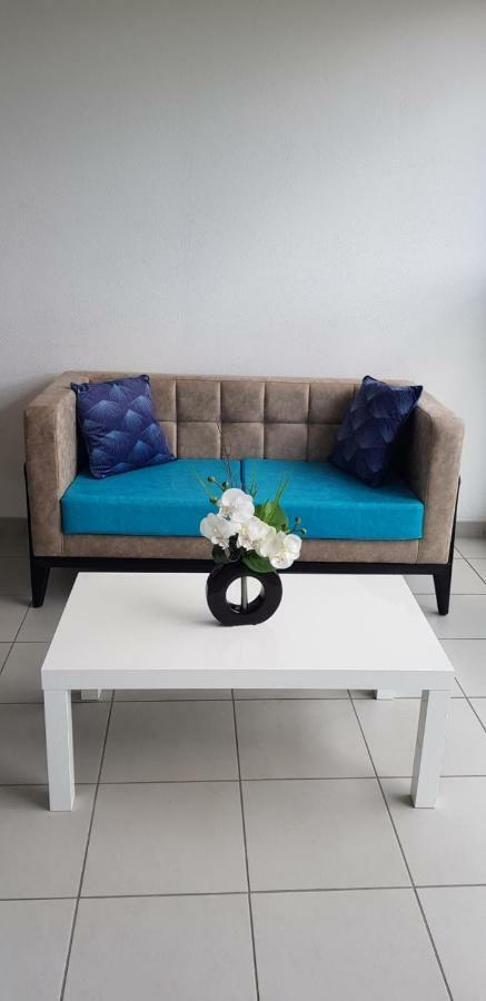 Studio Meuble Confortable باكارا المظهر الخارجي الصورة