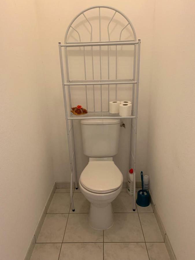 Studio Meuble Confortable باكارا المظهر الخارجي الصورة